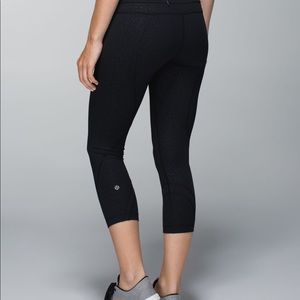 Lululemon Run: Inspire Crop